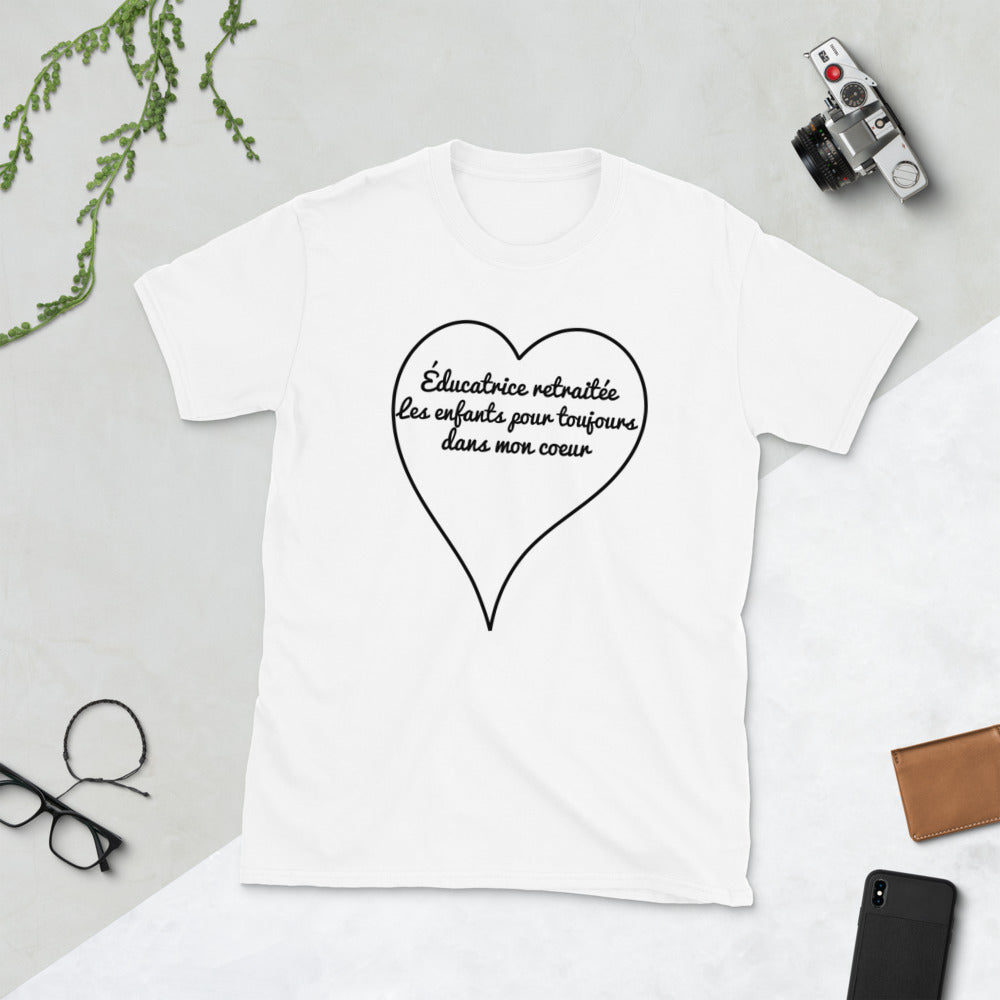 T-Shirt Femme - Éducatrice Retraite Coeur